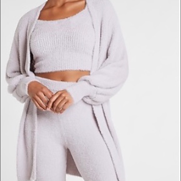 Express Cozy Set - Picture 4 of 4